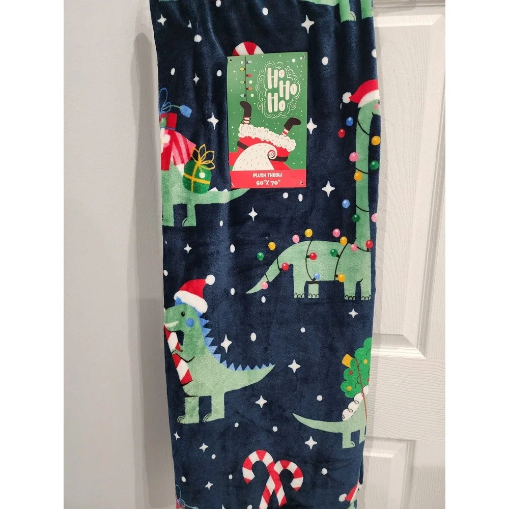 Christmas Holiday Merry T-Rex Dinosaur Dino Santa Plush Throw Blanket